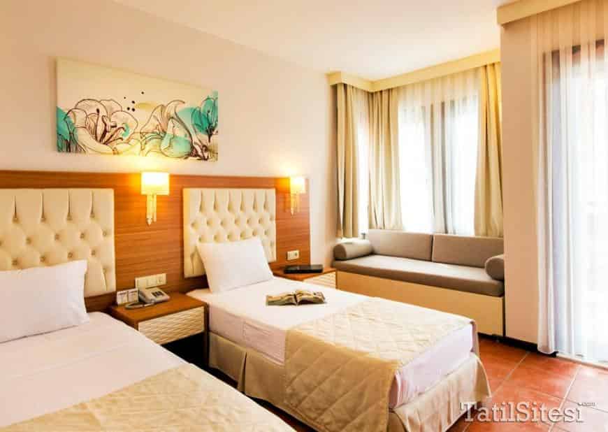 Suncity Hotel & Beach Club